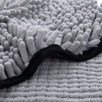 Super-Absorbent Microfiber Pet Bathrobe – Quick-Dry Towel for Dogs & Cats